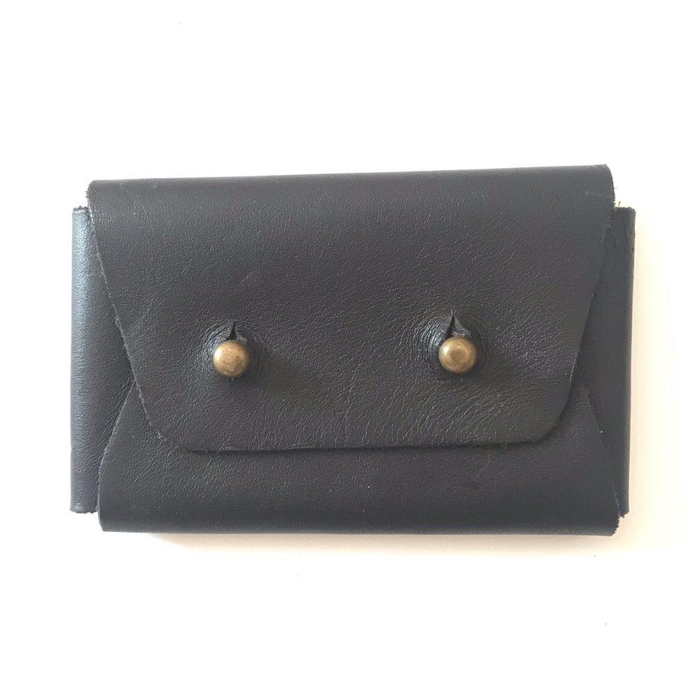2/$50 // Fossil Leather Card Wallet
